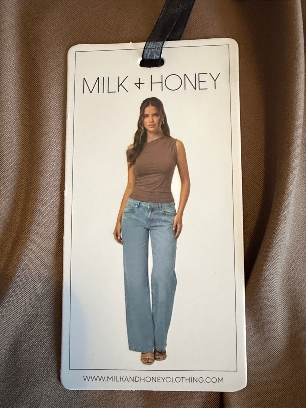 Milk & Honey Draped Off-Shoulder Taupe Top XL ❤️ - Picture 6 of 7